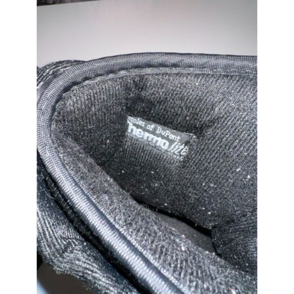 Ranger insulated books in GUC. Size 8 (W) - Picture 6 of 8